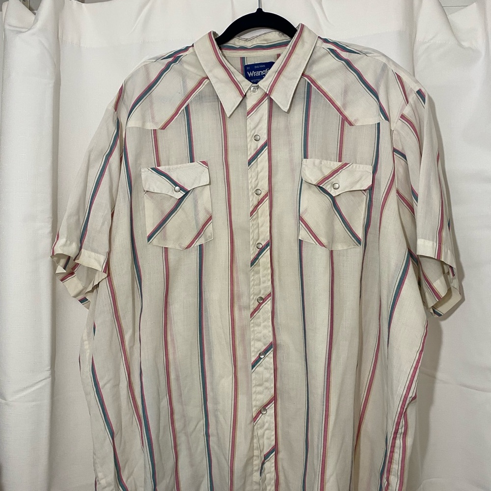 Vintage wrangler pearl snap button up.